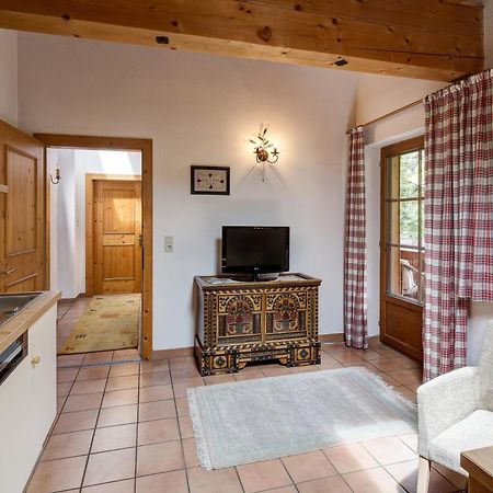 Haus Schoenblick - Wunderbare Zentrumslage Alpbach Szoba fotó