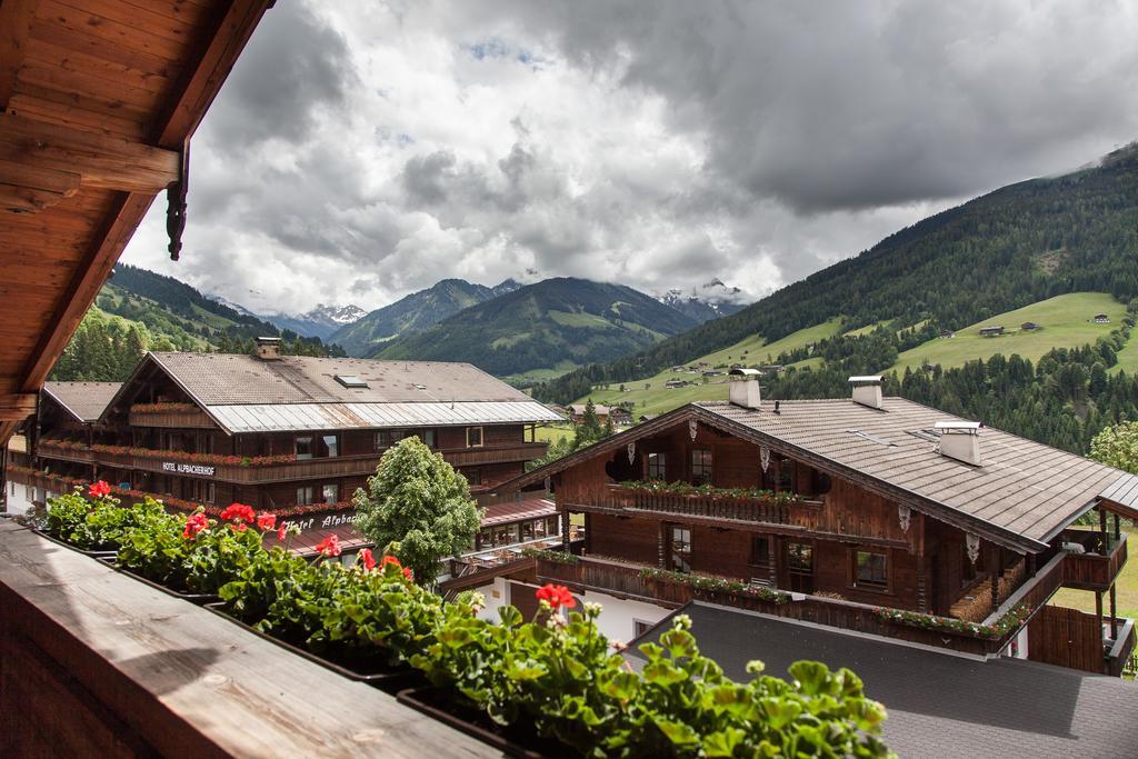 Haus Schoenblick - Wunderbare Zentrumslage Alpbach Kültér fotó