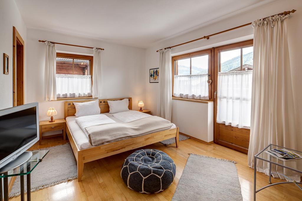 Haus Schoenblick - Wunderbare Zentrumslage Alpbach Kültér fotó